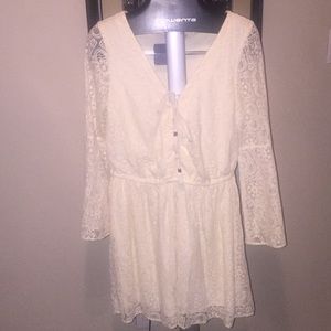 📣📣ON SALE NOW📣📣Off White Dress